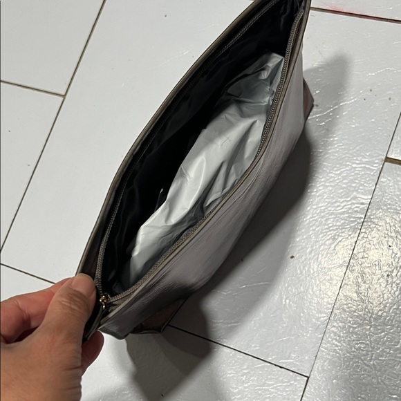 Lancome Shiny Black Toiletry Bag - Picture 3 of 6